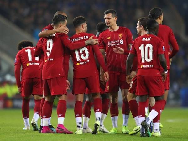 Liverpool củng cố ngôi đầu bảng Premier League