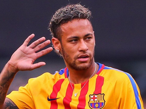 Chuyển nhượng QT 26/10: Neymar đã rất gần Barca