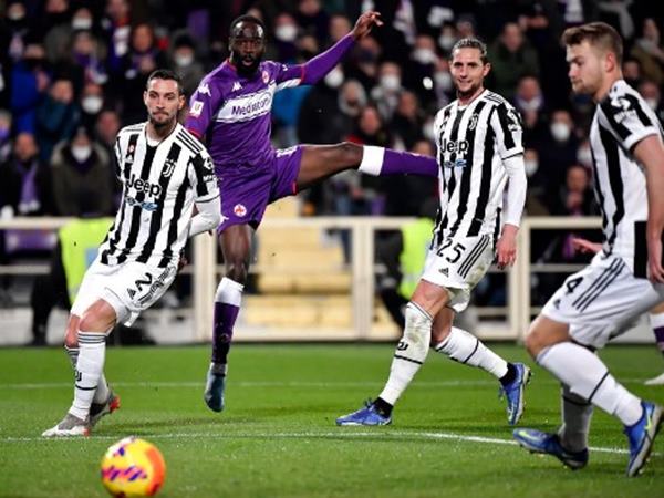 Juventus xuất sắc vượt ải Fiorentina
