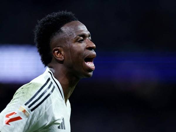 Tin Real Madrid: Vinicius được khuyên nên thay đổi cách chơi