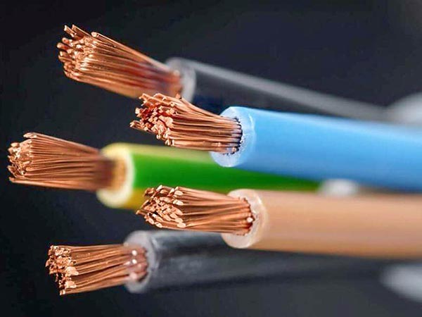 Luận giải giấc mơ thấy dây điện có phải điềm báo tốt?